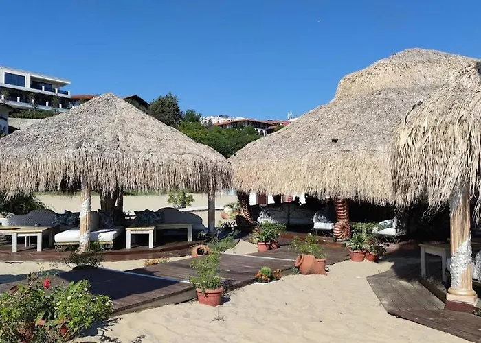 Kombani 3 * Sveti Vlas